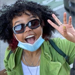 Meet your Posher, Kila